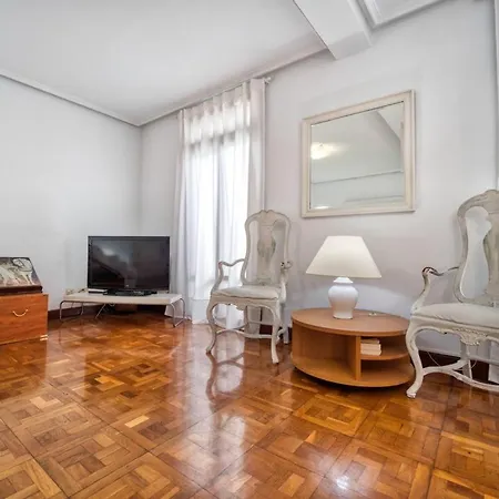 Apartamento En Gros, San Sebastian Zurriola Beach Exterior foto